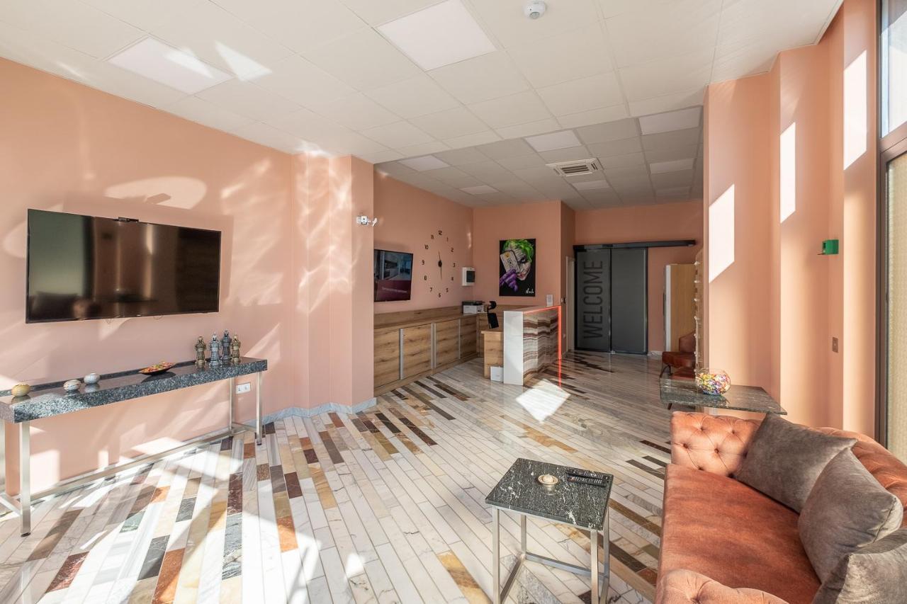Wow For Rent 2 Bul Montevideo 25a - B Sofia