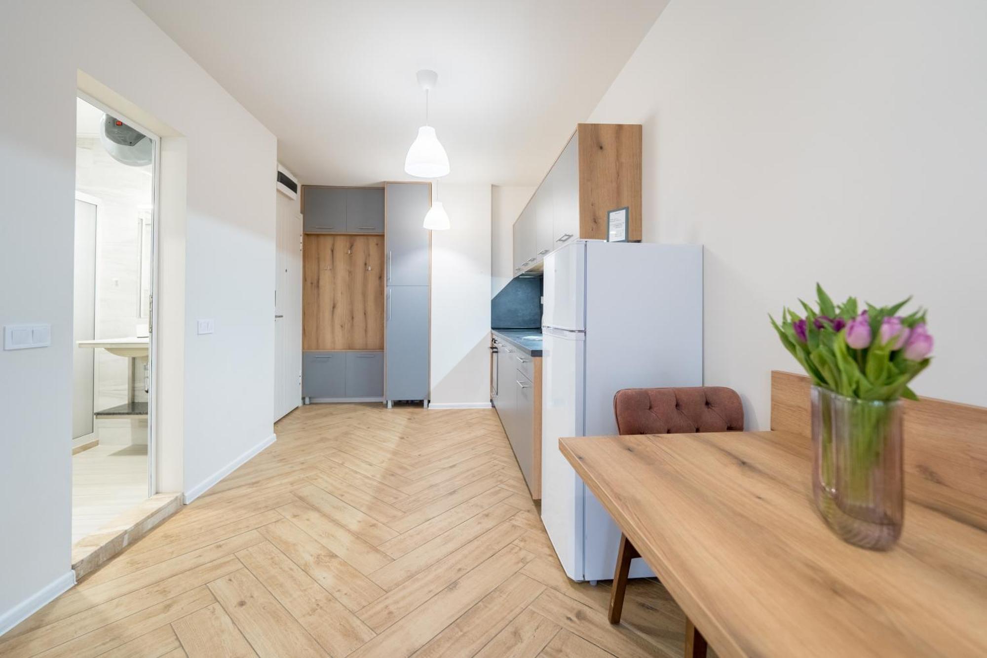 Wow For Rent 2 Bul Montevideo 25a - B * Sofia