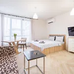 Wow Studios For Rent 2 Bul Montevideo 25A - B