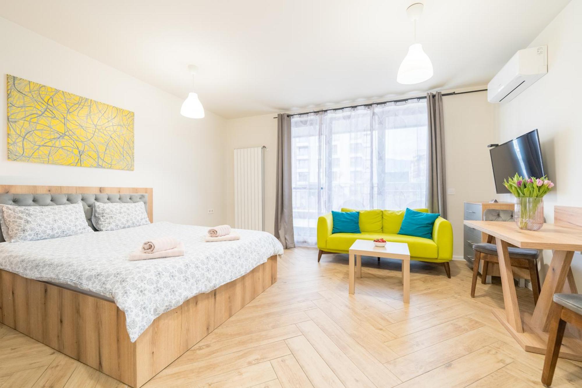 Apartemen Wow For Rent 2 Bul Montevideo 25a - B