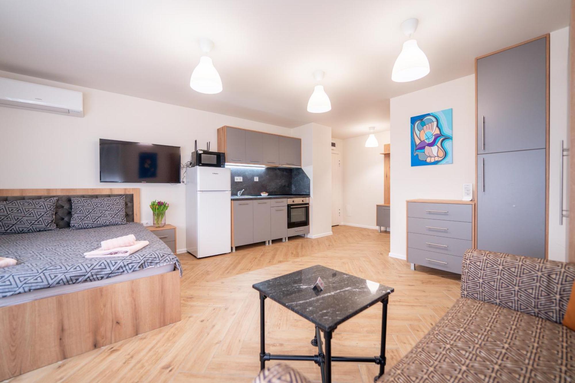 Wow For Rent 2 Bul Montevideo 25a - B * Sofia